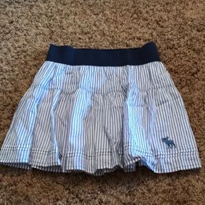 a&f blue striped skirt